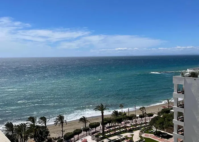 Homely Home Marbel Center Vistas Al Mar